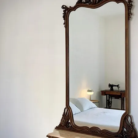 Historical Artist Flat Apartment Catania